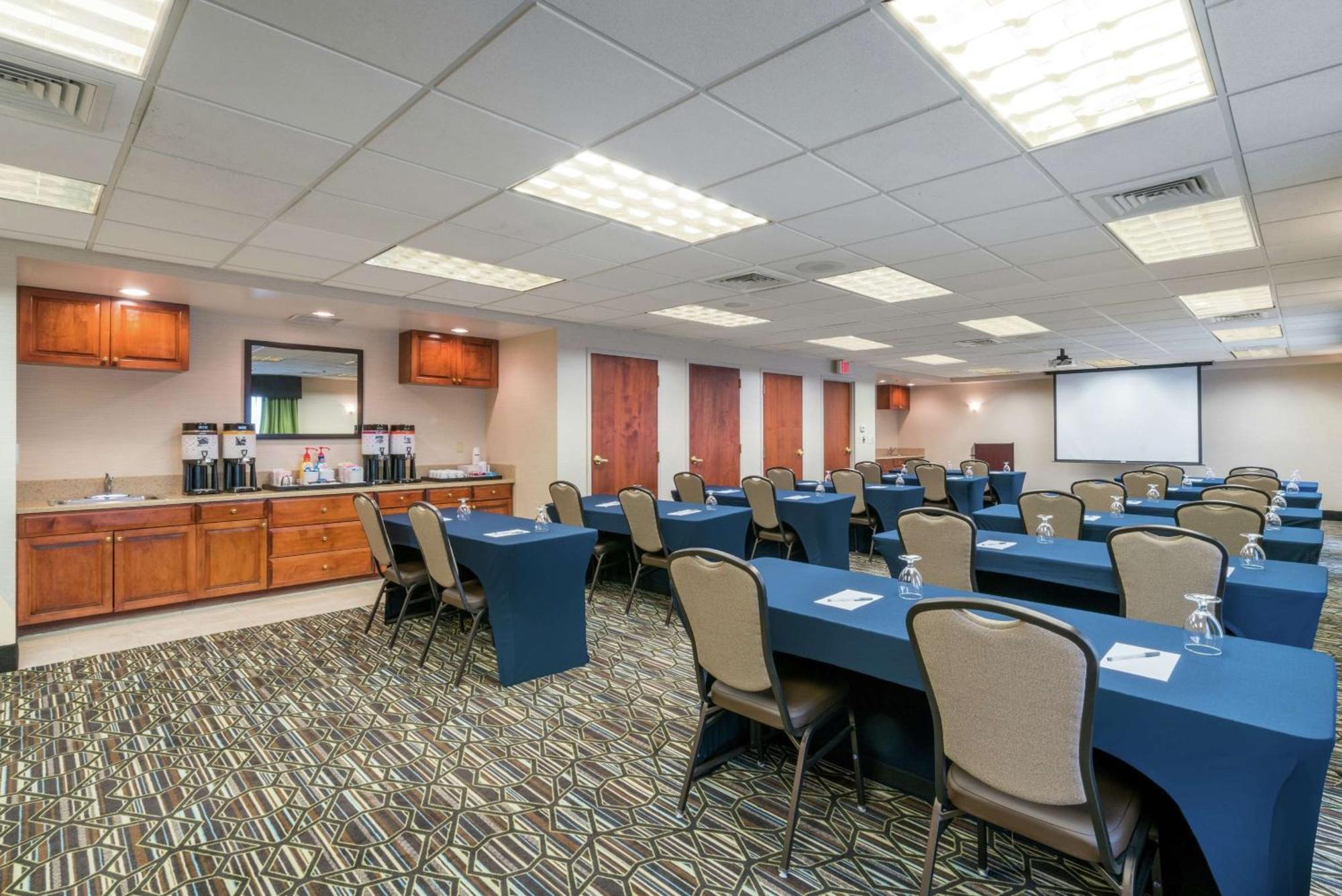 Hampton Inn & Suites Valley Forge/Oaks Phoenixville Zewnętrze zdjęcie