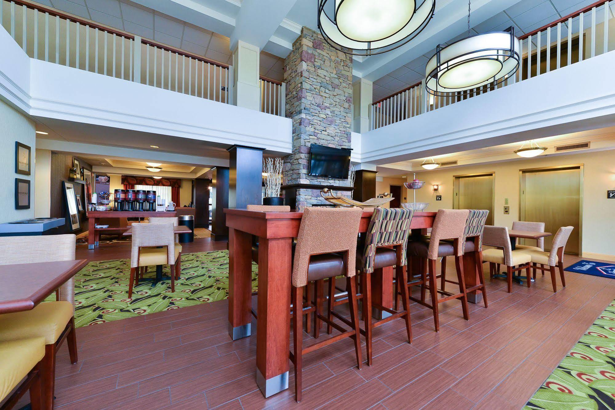 Hampton Inn & Suites Valley Forge/Oaks Phoenixville Zewnętrze zdjęcie